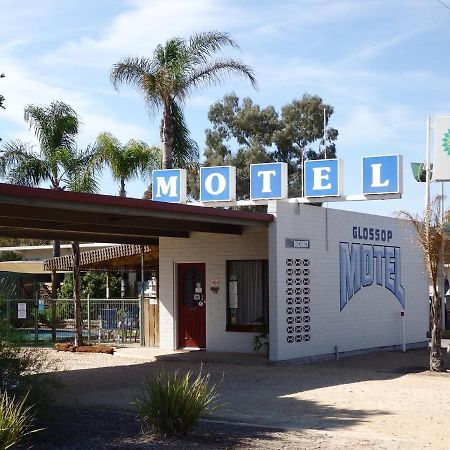 Glossop Motel Winkie Exterior photo